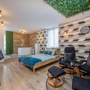 https://le-scandinave-spa.hotels-rhonealpes.com
